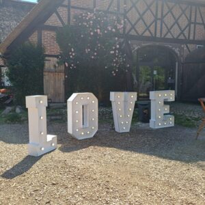 XXL LOVE-Buchstaben