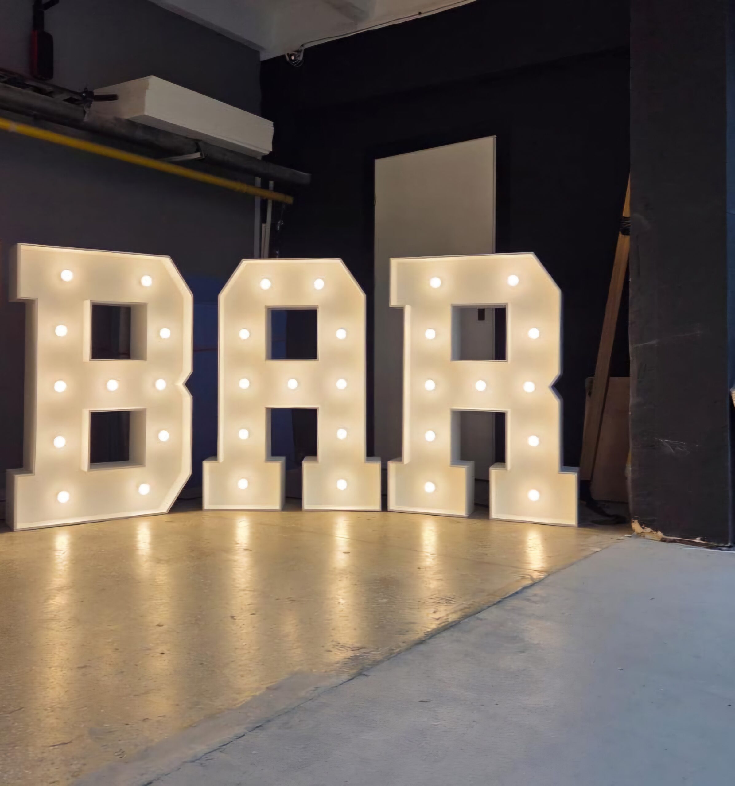 XXL Leuchtbuchstaben